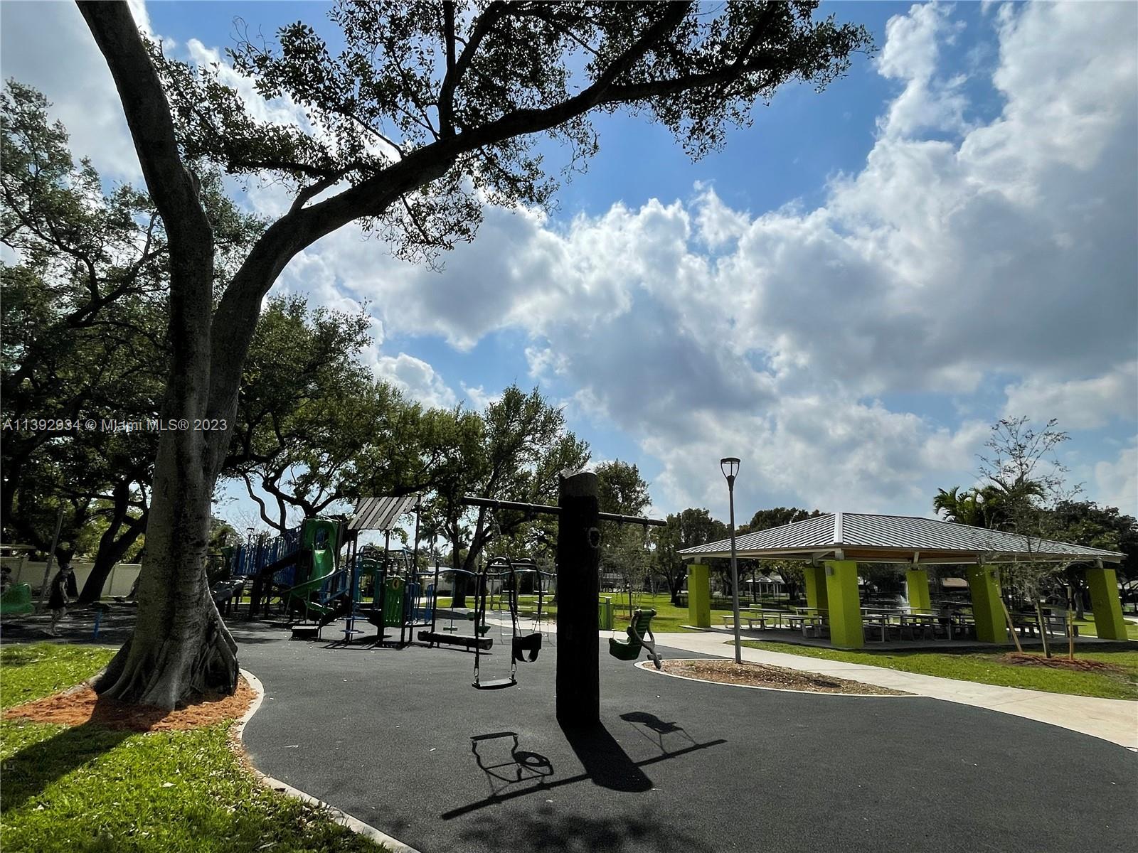 HOPPERS GARDEN TRACTS - Residential