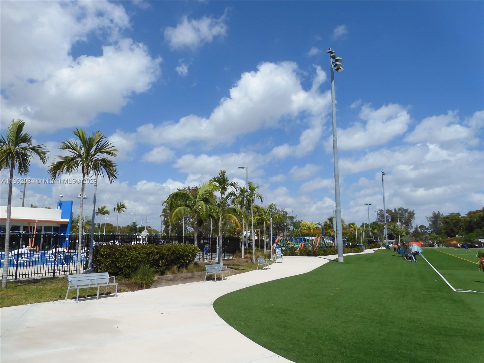 HOPPERS GARDEN TRACTS - Residential