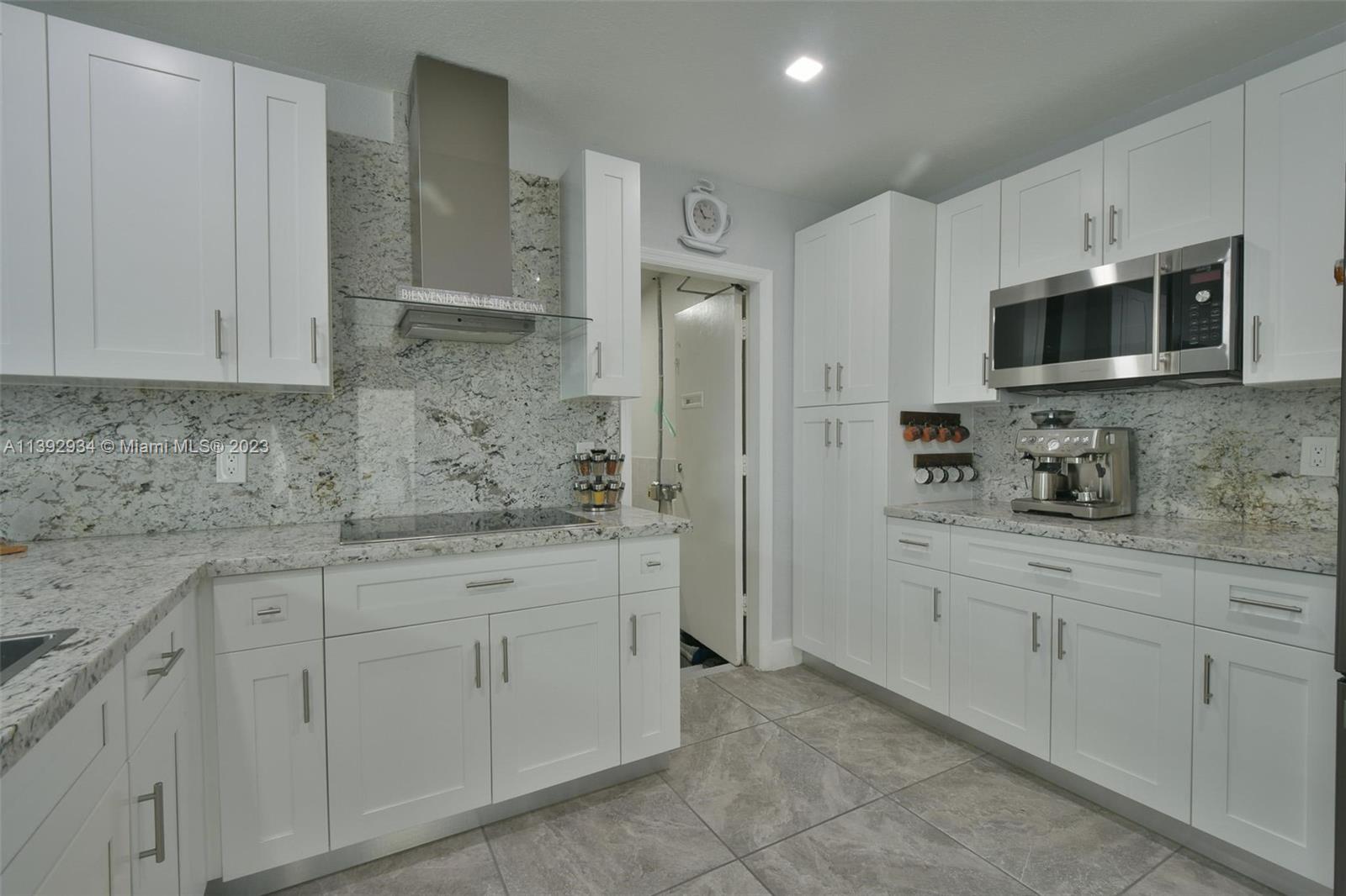 HOPPERS GARDEN TRACTS - Residential