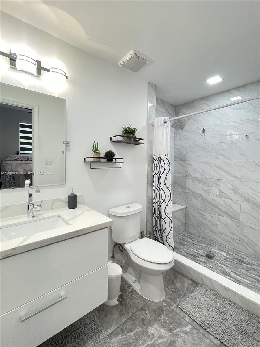 HOPPERS GARDEN TRACTS - Residential