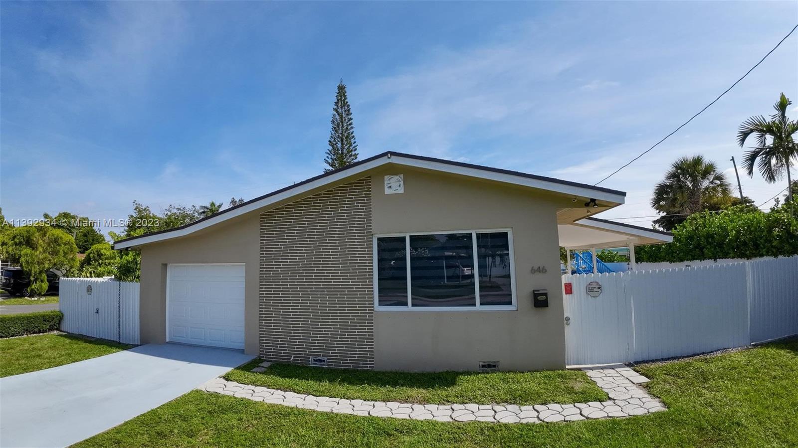 HOPPERS GARDEN TRACTS - Residential