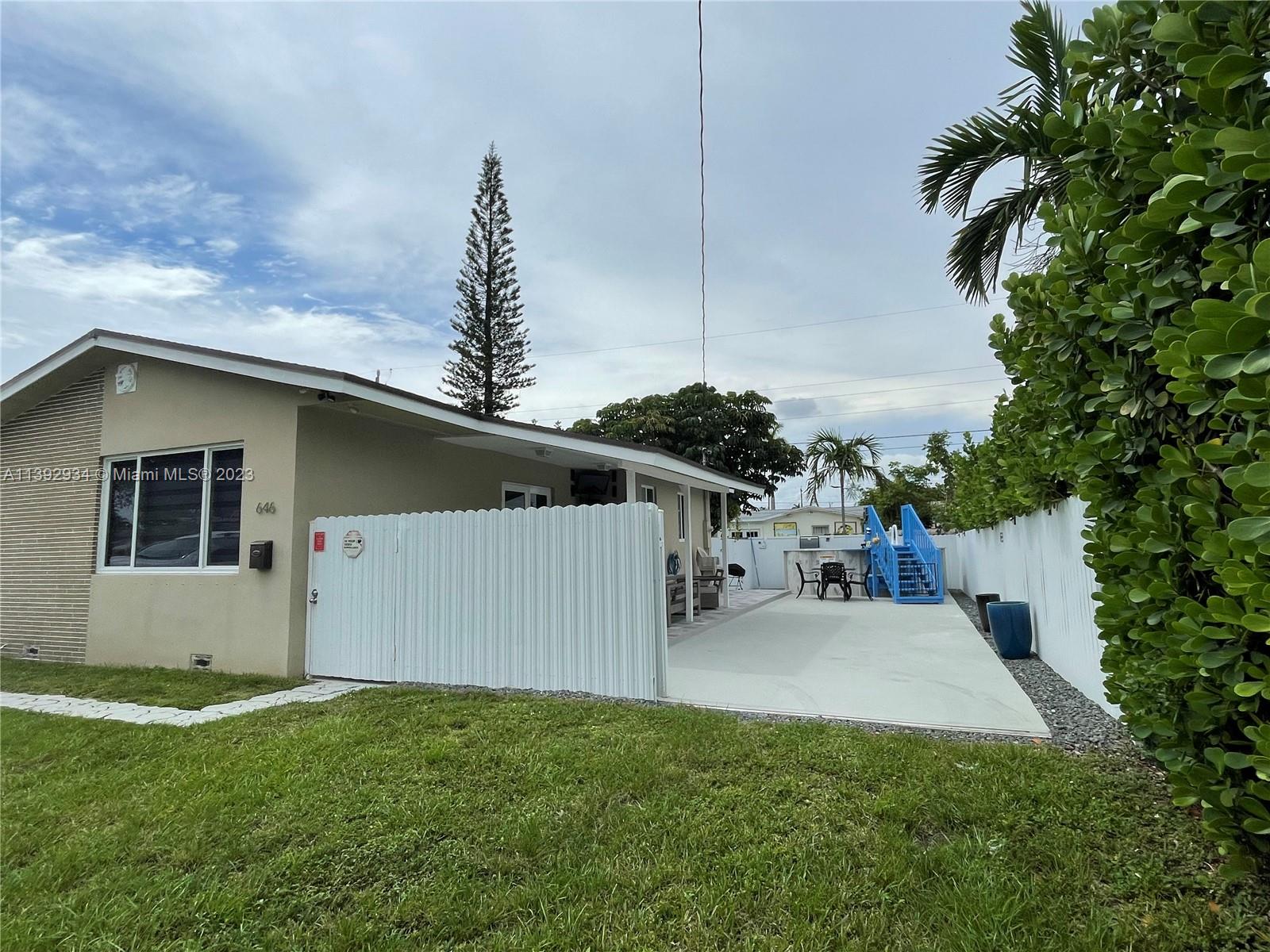 HOPPERS GARDEN TRACTS - Residential