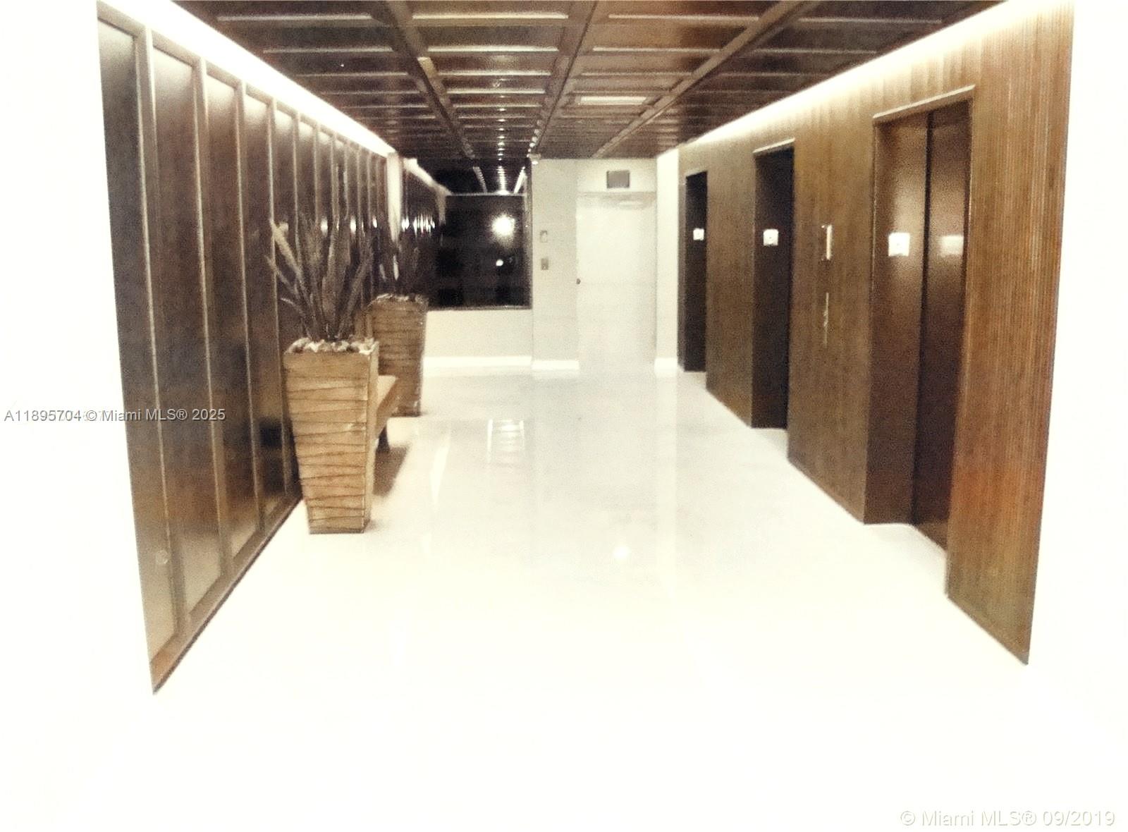 KEY COLONY NO 1 - Residential Lease