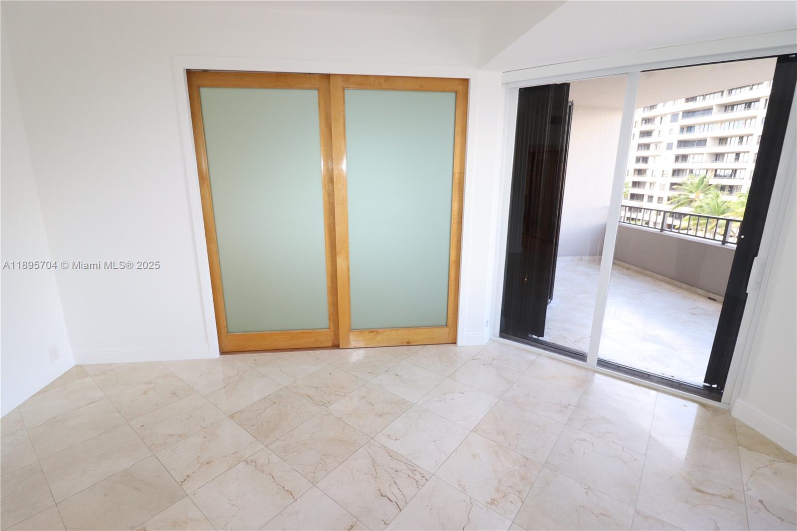 KEY COLONY NO 1 - Residential Lease