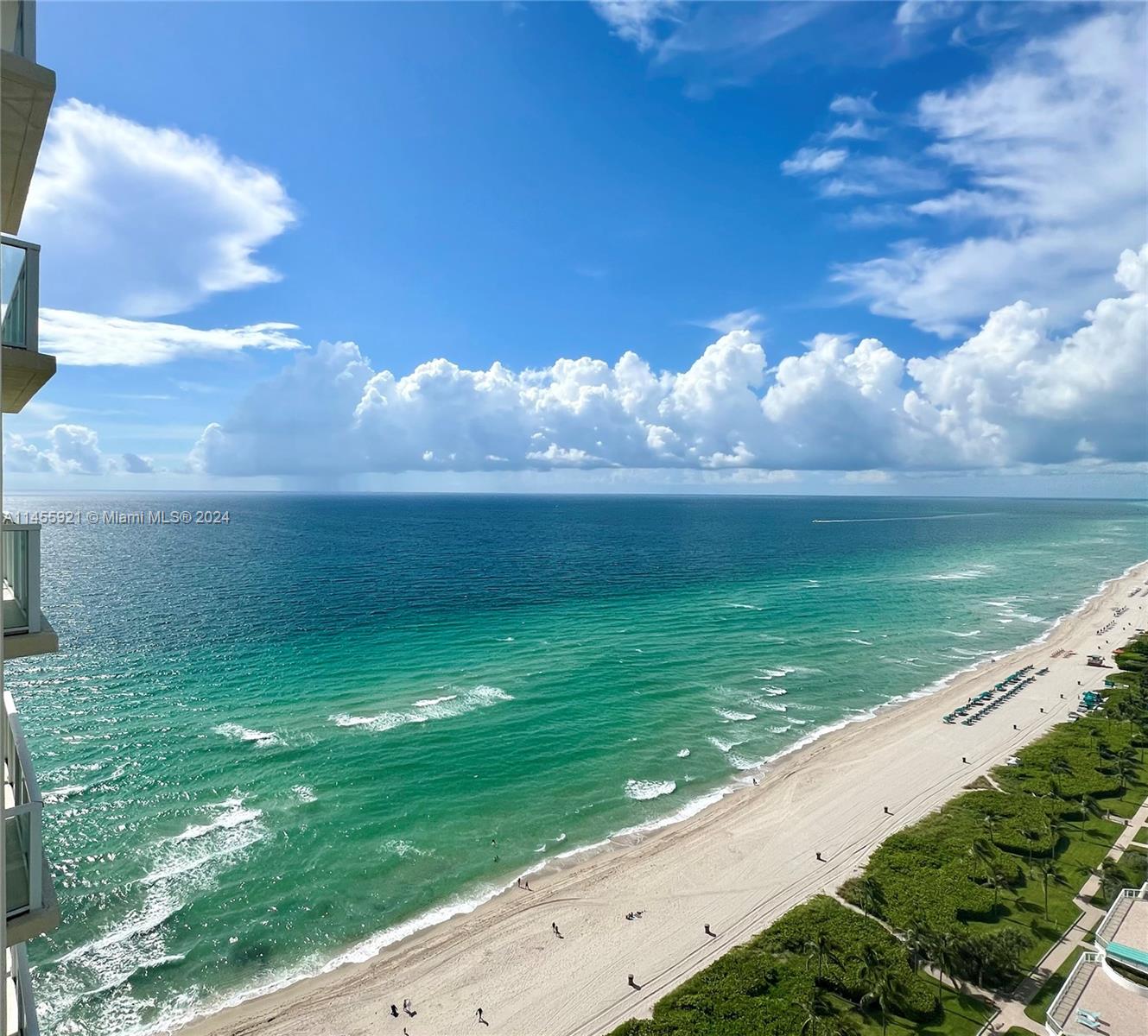 LA PERLA CONDO - Residential Lease