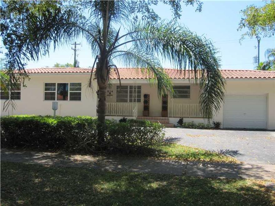 IDEAL FAMILY HOME LOCATED IN ONE OF THE MOST SOUGHT AFTER NEIGHBORHOODS IN CORAL GABLES. SPLIT BEDROOMS, DEN WITH BUILT-IN BAR, FORMAL LIVING ROOM & FORMAL DINING ROOM, LARGE KITCHEN. EXCEPTIONAL LIVING SPACE WITH TONS OF STORAGE. LARGE LOT WITH BEAUTIFUL  POOL/PATIO. CLOSE TO CORAL GABLES HIGH, MERRICK PARK & MIRACLE MILE. GREAT CONDITION!!