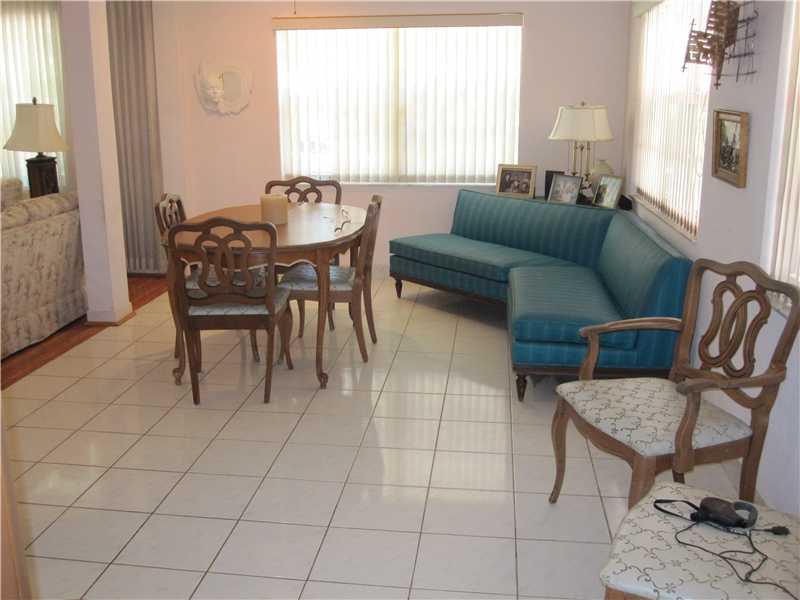 CORAL GABLES RIVIERA SEC - Residential