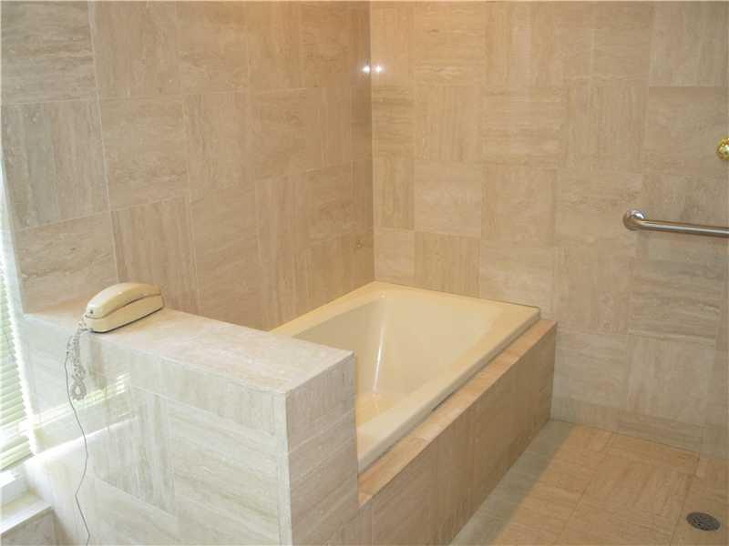 CORAL GABLES RIVIERA SEC - Residential