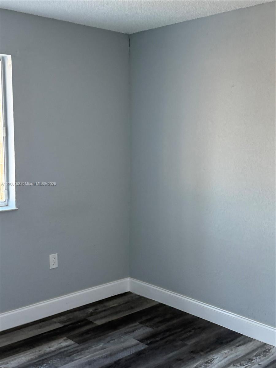 WEITZER SERENA LAKES TOWN - Residential Lease