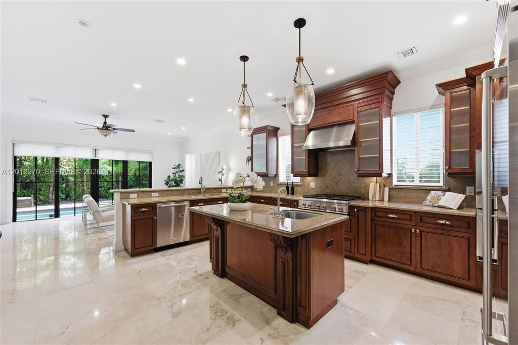 Photo of 1704 NE 1st St, Fort Lauderdale, FL 33301 (MLS # A12012970)