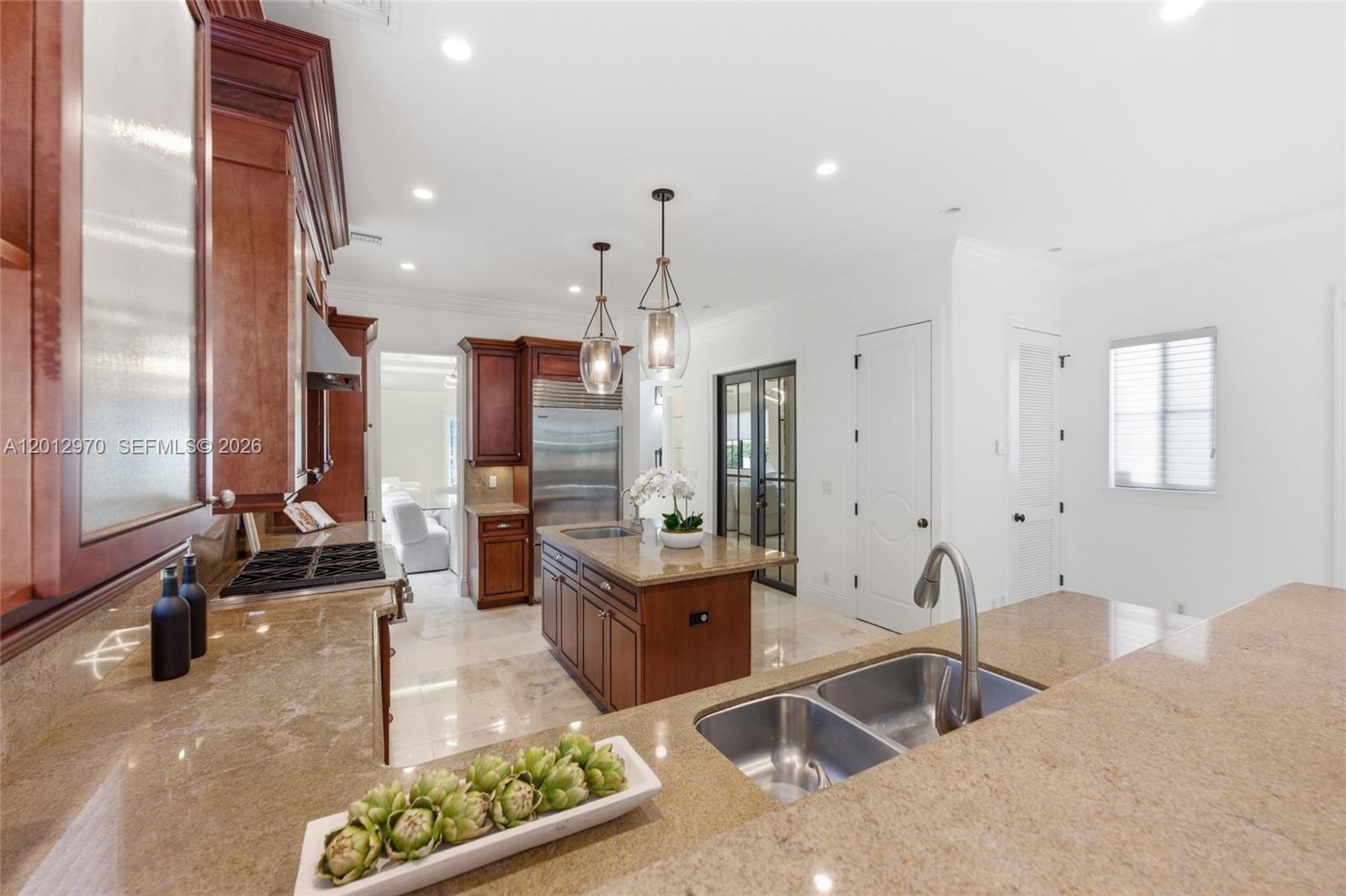 VICTORIA PARK CORR AMEN P - Residential