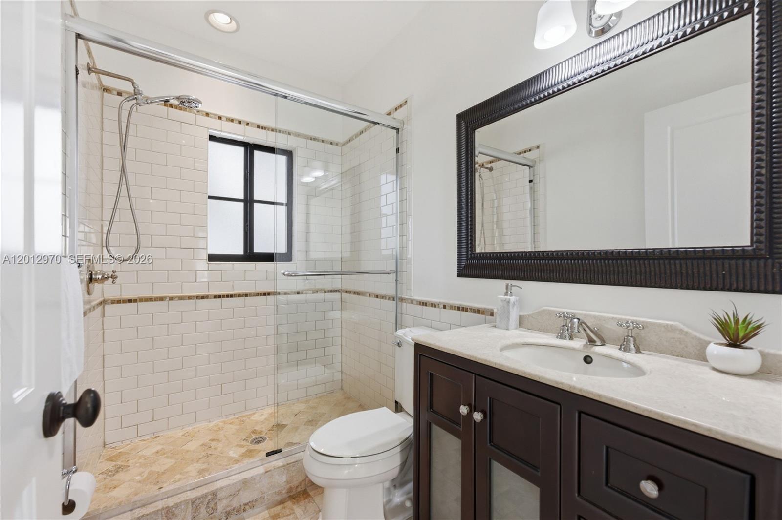 VICTORIA PARK CORR AMEN P - Residential