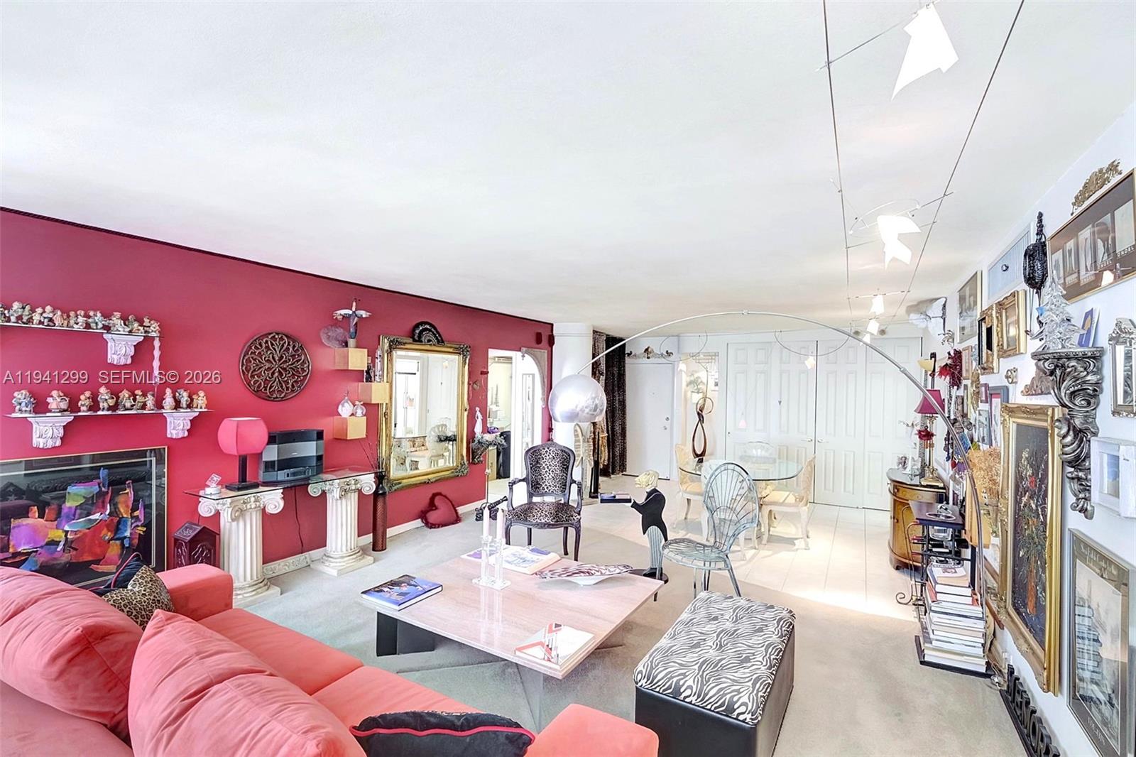 THE CARRIAGE CLUB NORTH - Residential