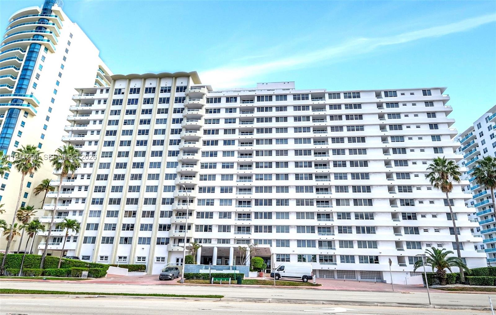 THE CARRIAGE CLUB NORTH - Residential