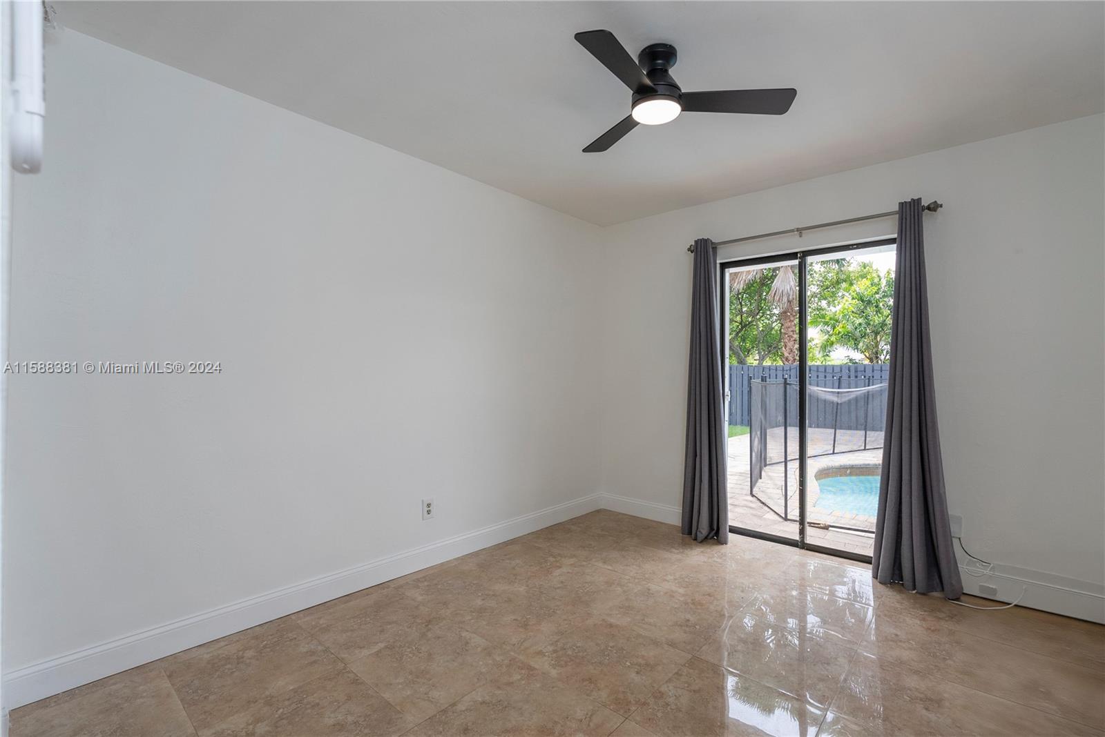 WOODFIELD - Residential Lease