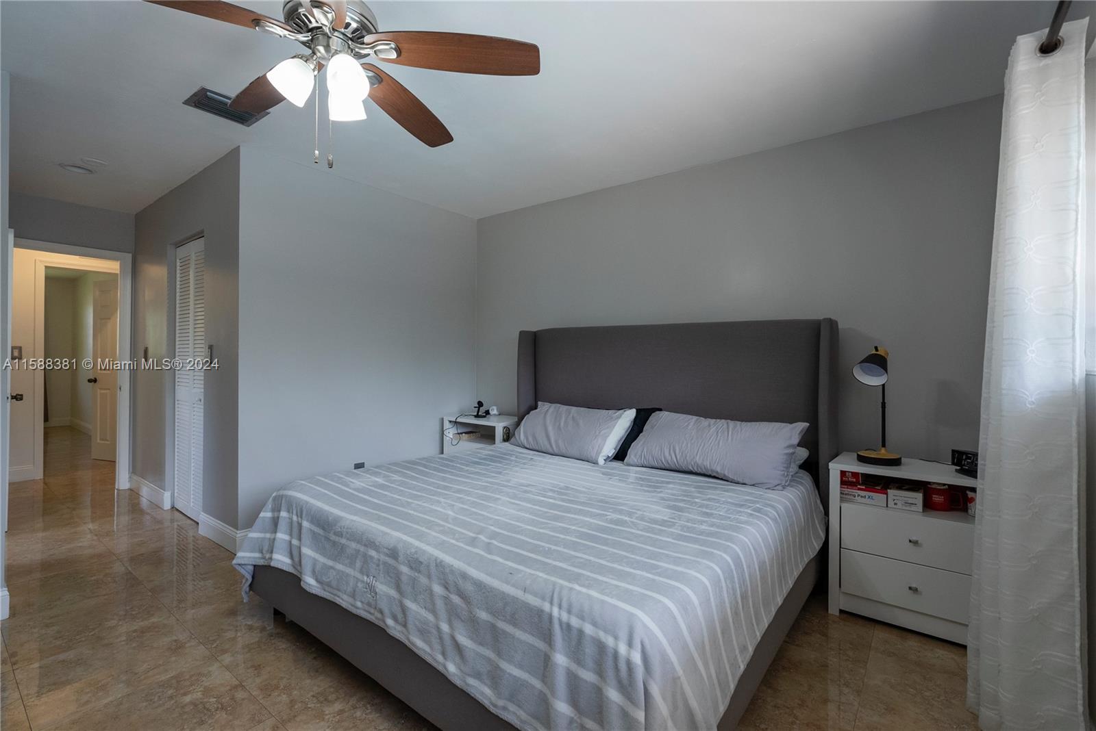 WOODFIELD - Residential Lease