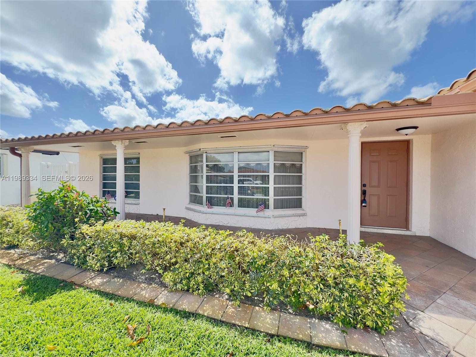 10650 NW 19th St