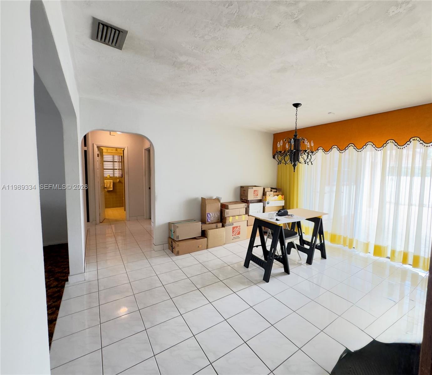 PEMBROKE LAKES SEC 1 - Residential