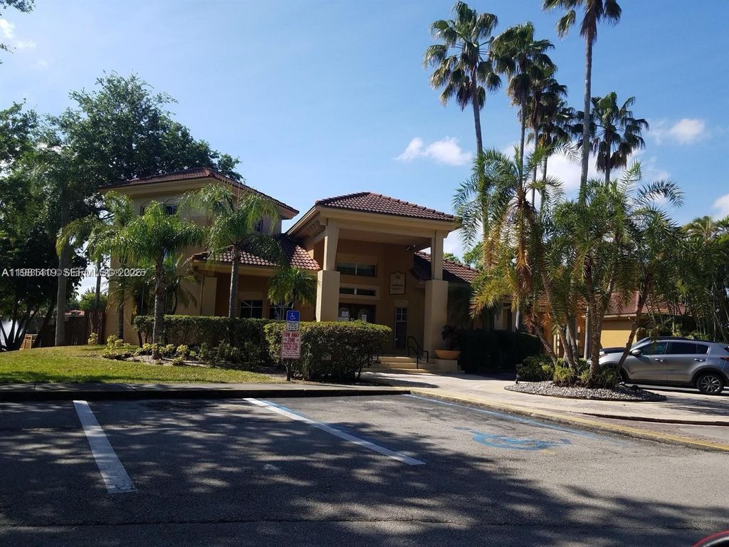 Photo of 4863 Via Palm Lks #806, West Palm Beach, FL 33417 (MLS # A11981419)