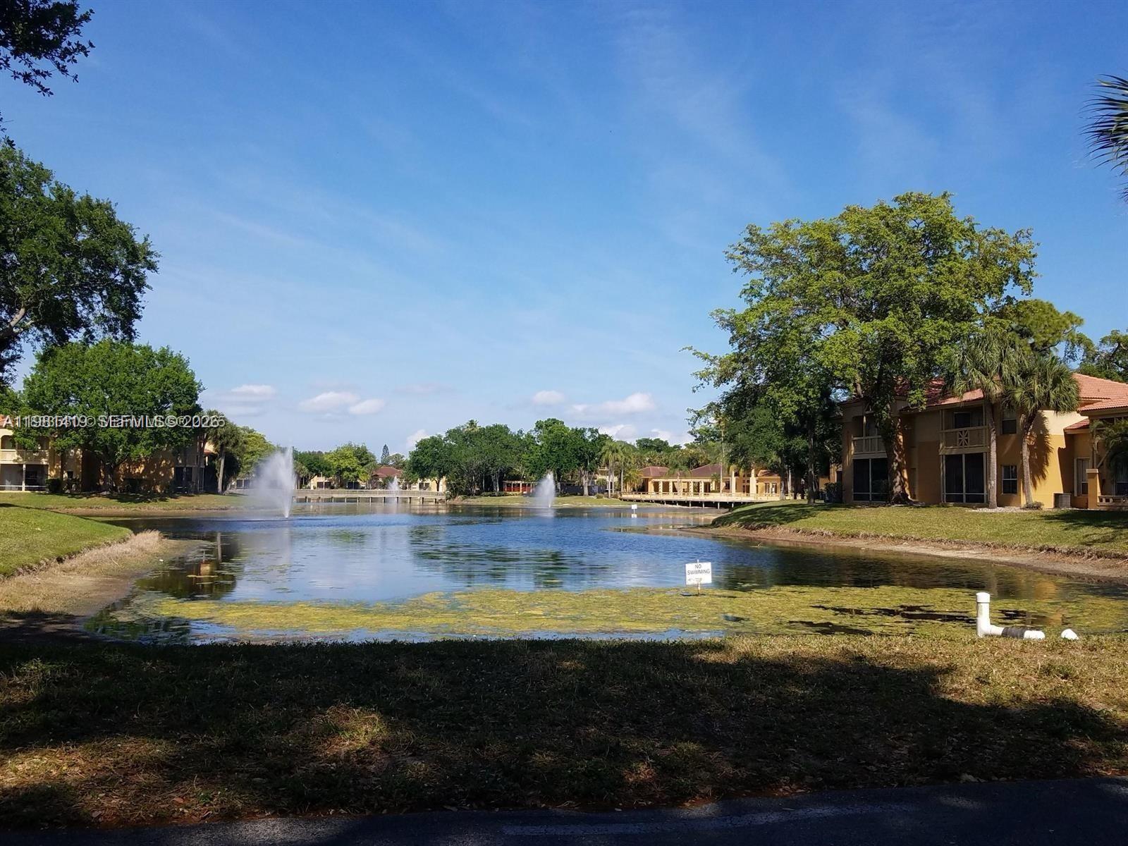 PALM LAKE CONDO - Residential Lease