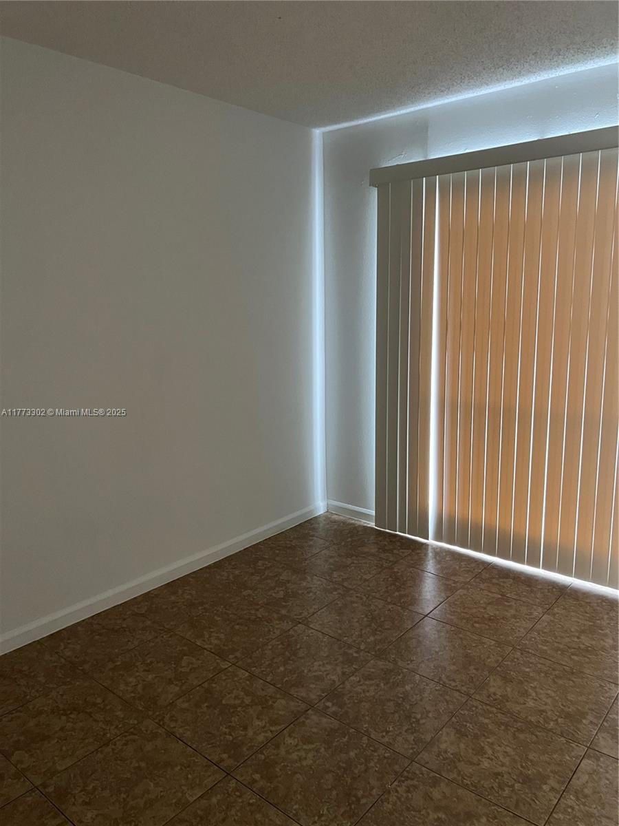 CROSS CREEK CONDO - Residential