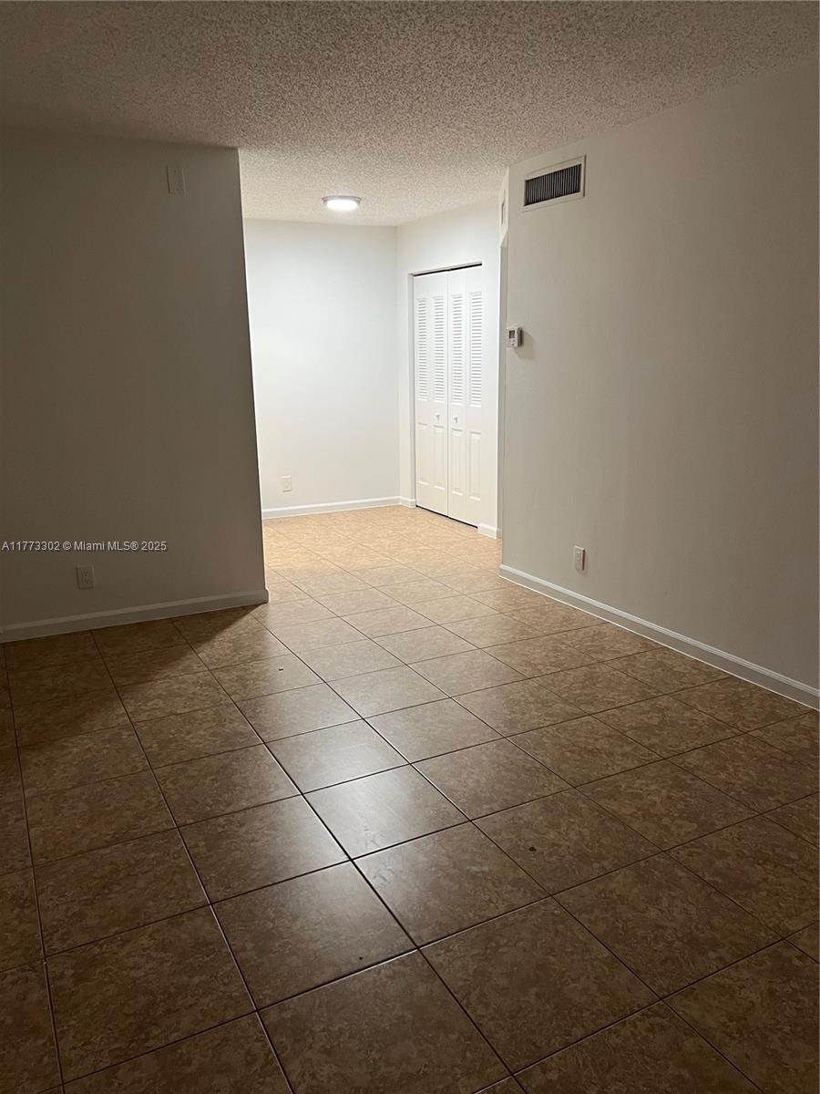 CROSS CREEK CONDO - Residential