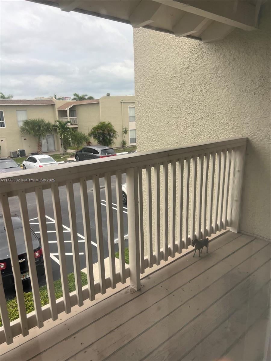 CROSS CREEK CONDO - Residential