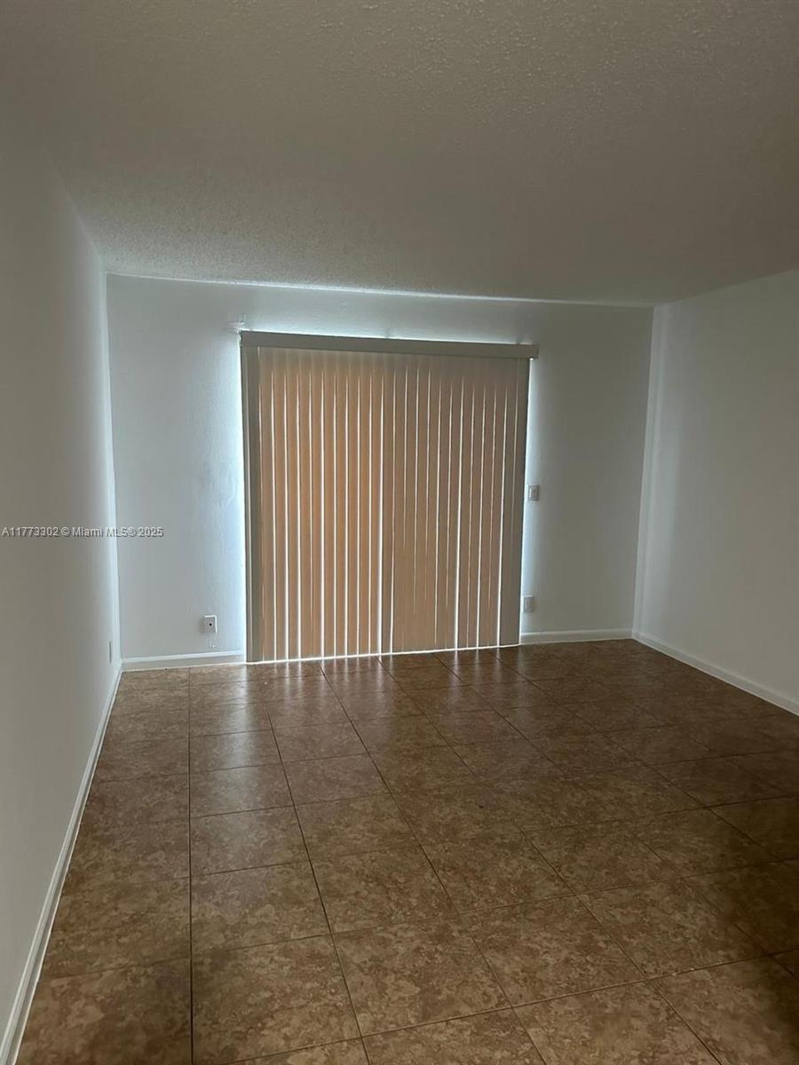 CROSS CREEK CONDO - Residential