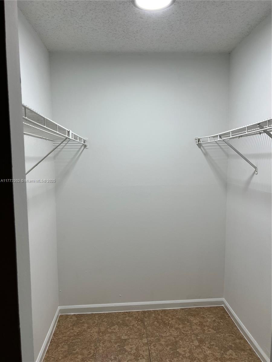 CROSS CREEK CONDO - Residential