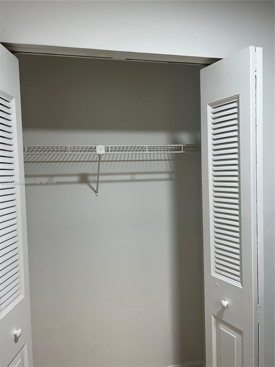 CROSS CREEK CONDO - Residential