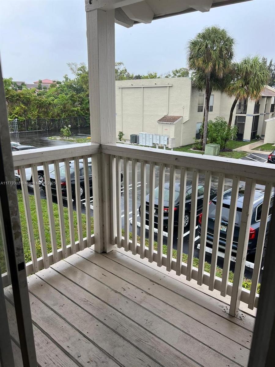CROSS CREEK CONDO - Residential