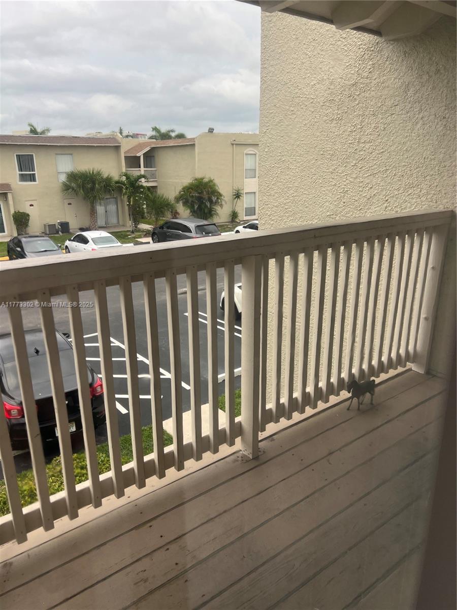 CROSS CREEK CONDO - Residential