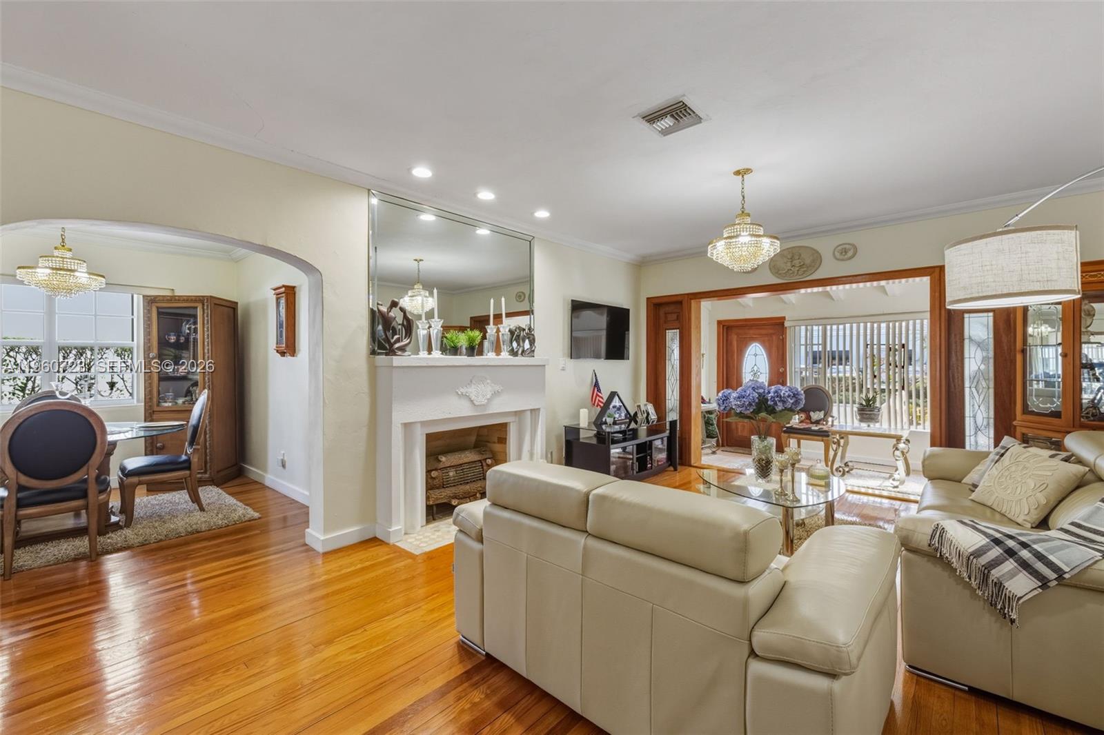 ALTOS DEL MAR NO 6 - Residential