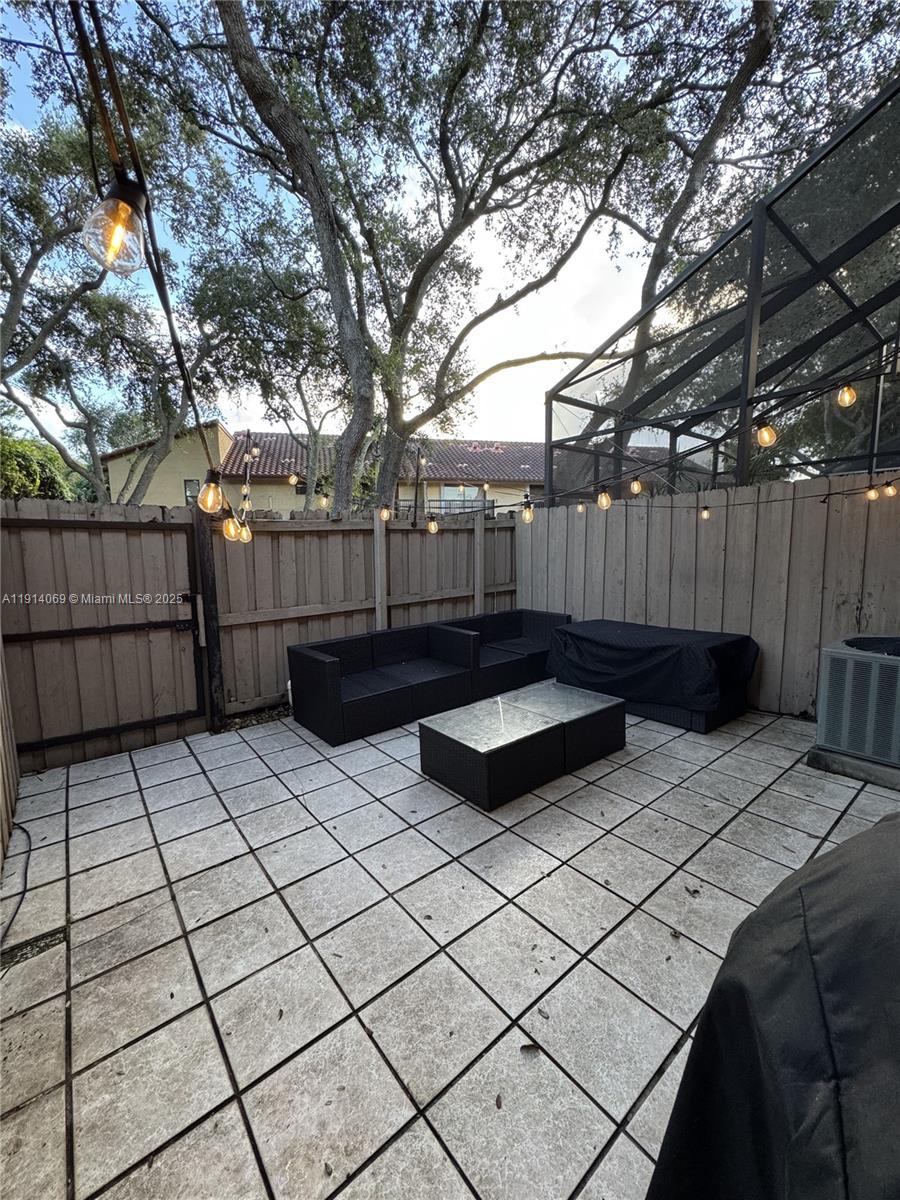 DADELAND COVE SEC 1 - Residential