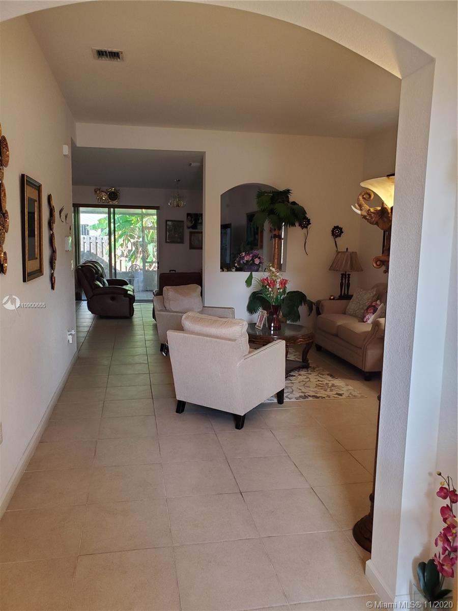 COUNTY GARDENS SOUTH - Residential