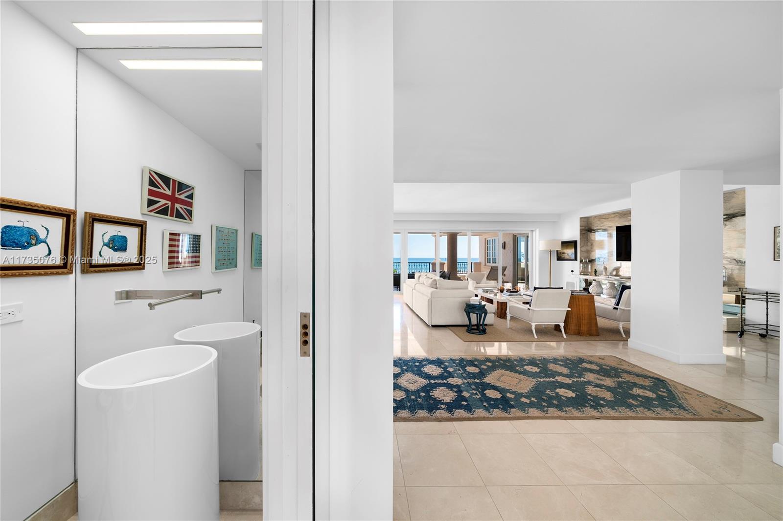 FISHER ISLAND - Residential