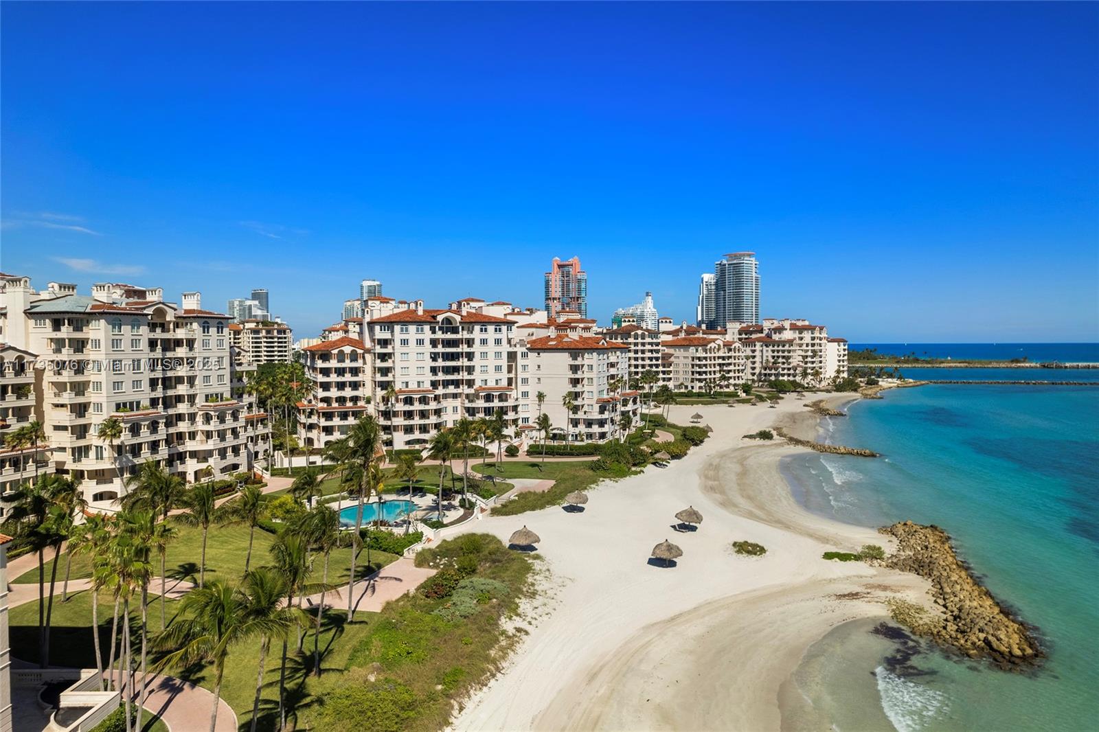 FISHER ISLAND - Residential