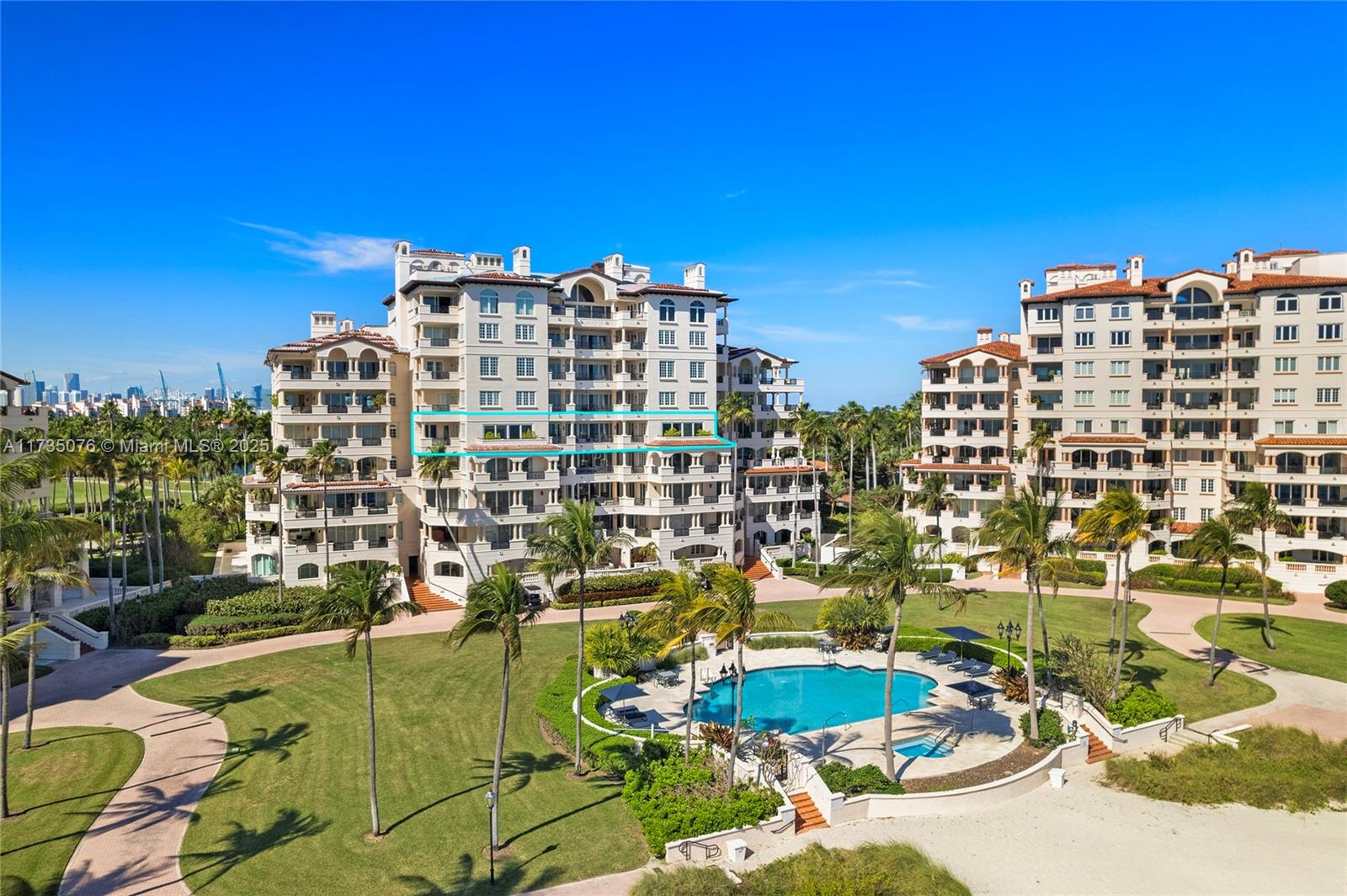 FISHER ISLAND - Residential