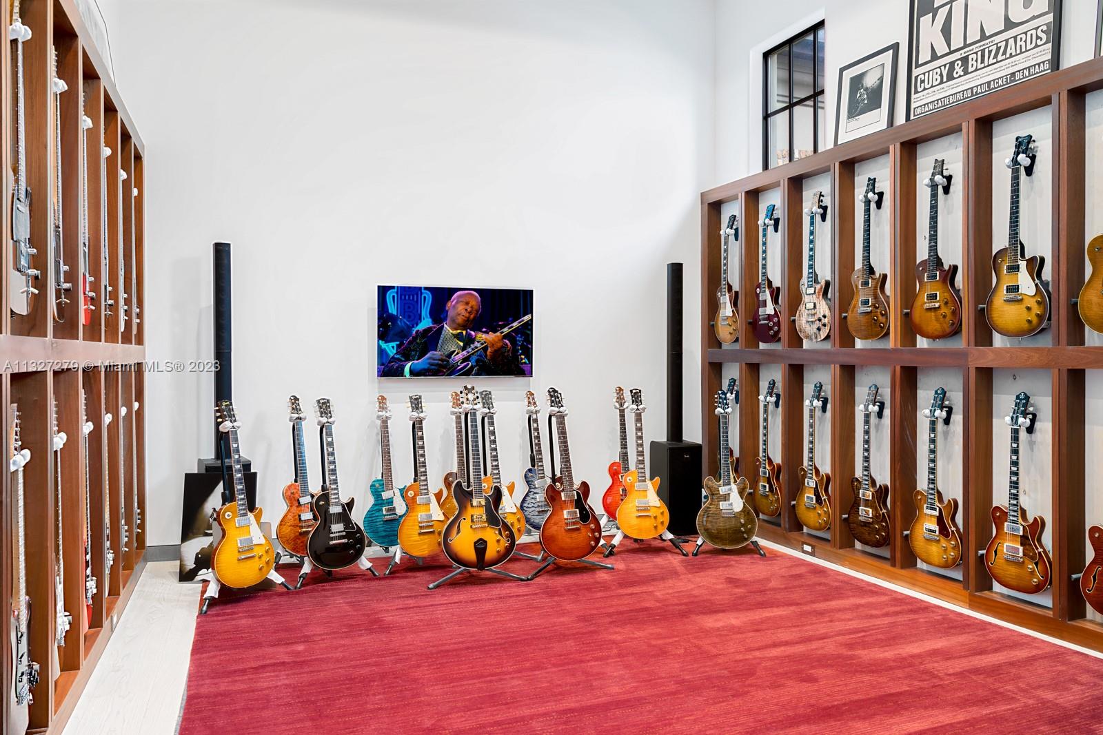 OLD MARSH GOLF CLUB - Residential