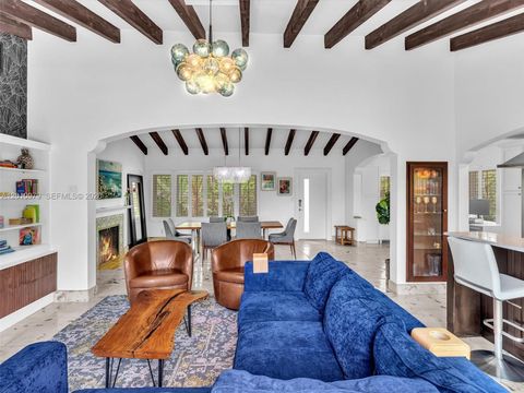 Tiny photo for 744 NE 18th Ave, Fort Lauderdale, FL 33304 (MLS # A12010979)