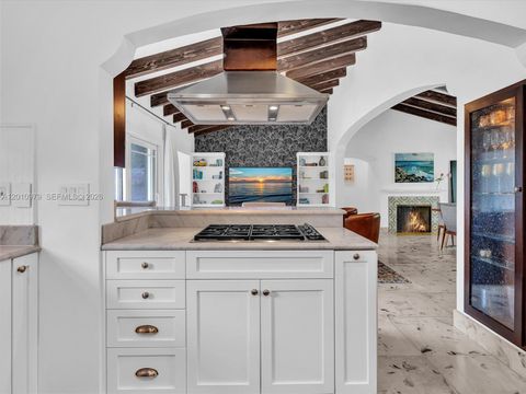 Tiny photo for 744 NE 18th Ave, Fort Lauderdale, FL 33304 (MLS # A12010979)