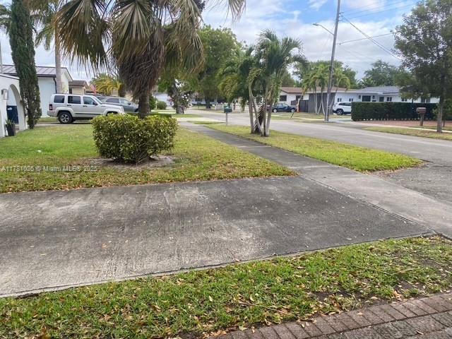 5244 SW 89th Ave