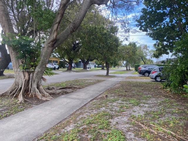 5244 SW 89th Ave