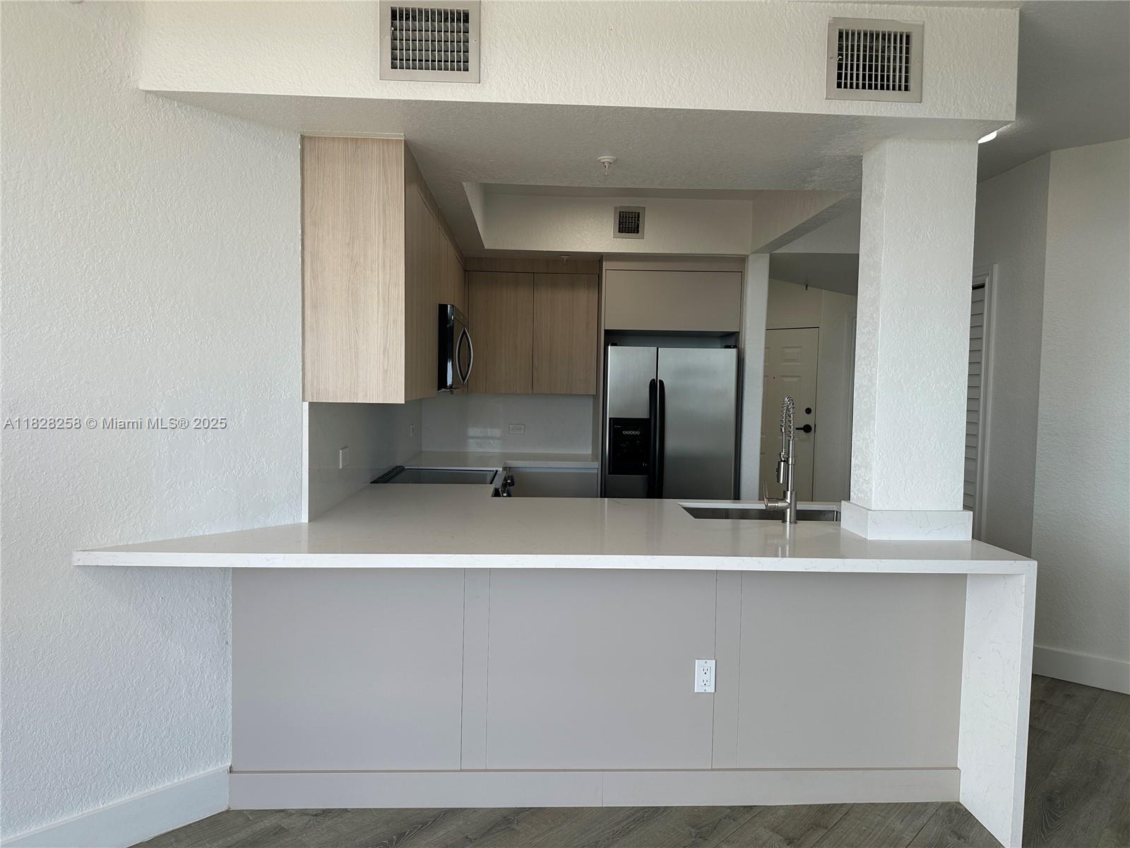 2301 SW 27th Ave 700