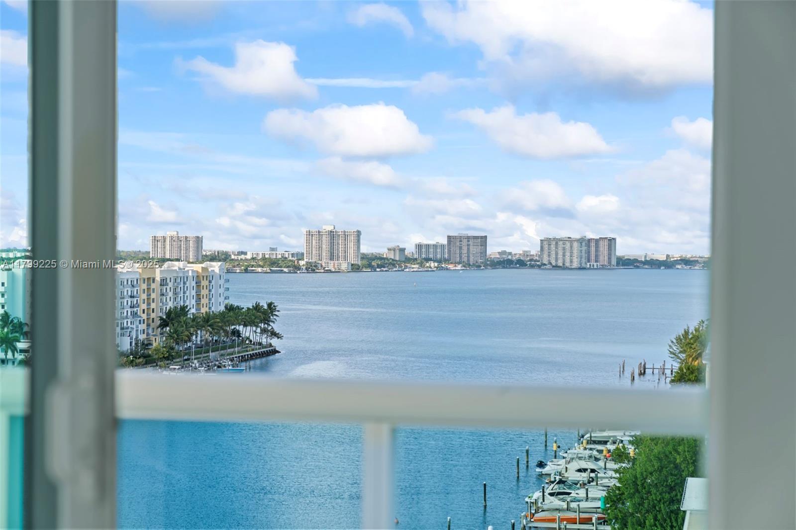7910 Harbor Island Dr 1105