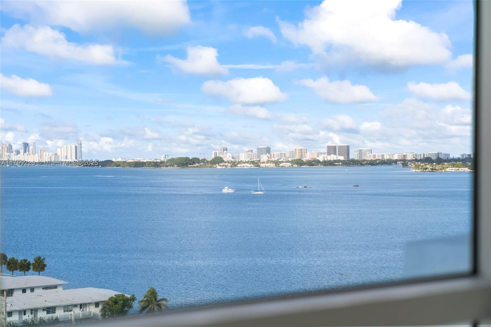 7910 Harbor Island Dr 1105