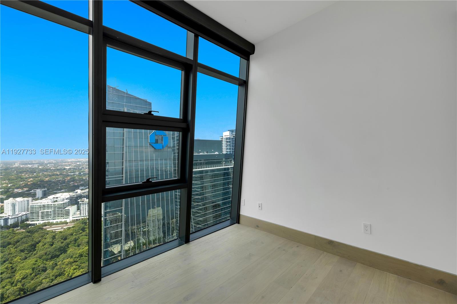 ECHO BRICKELL CONDO - Residential Lease