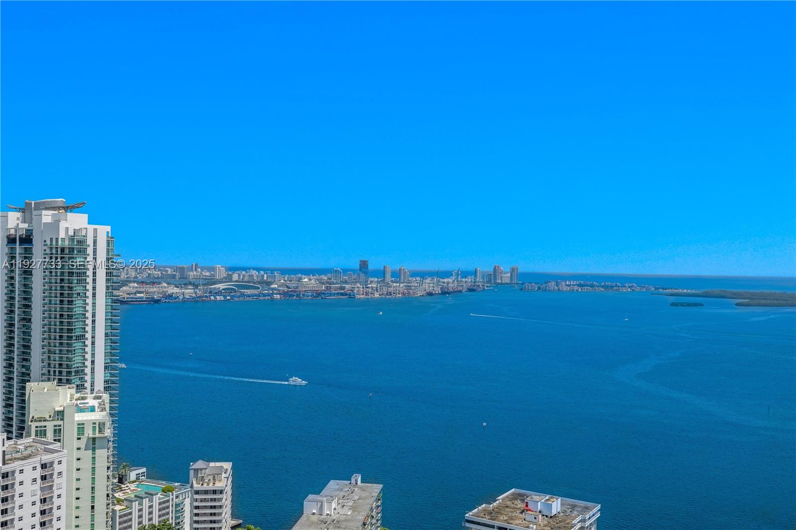 ECHO BRICKELL CONDO - Residential Lease