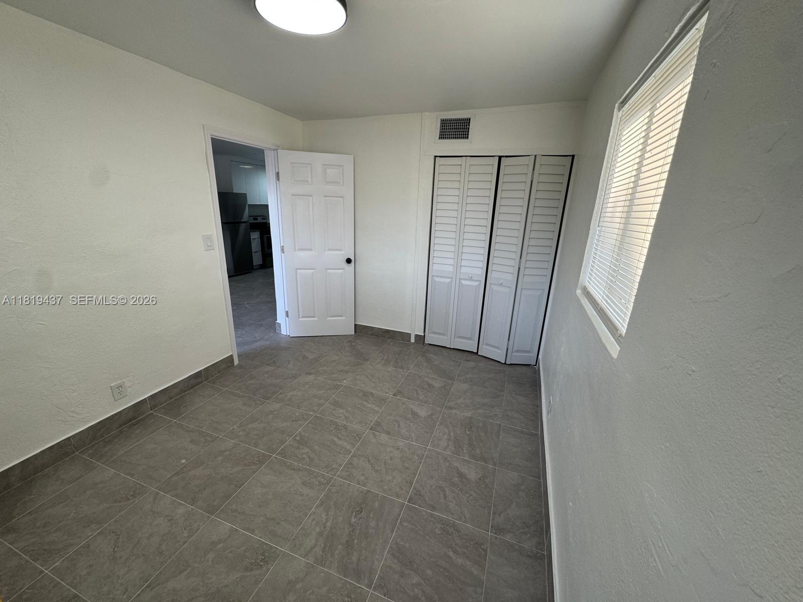 DORSEY PARK THIRD ADD - Residential Income