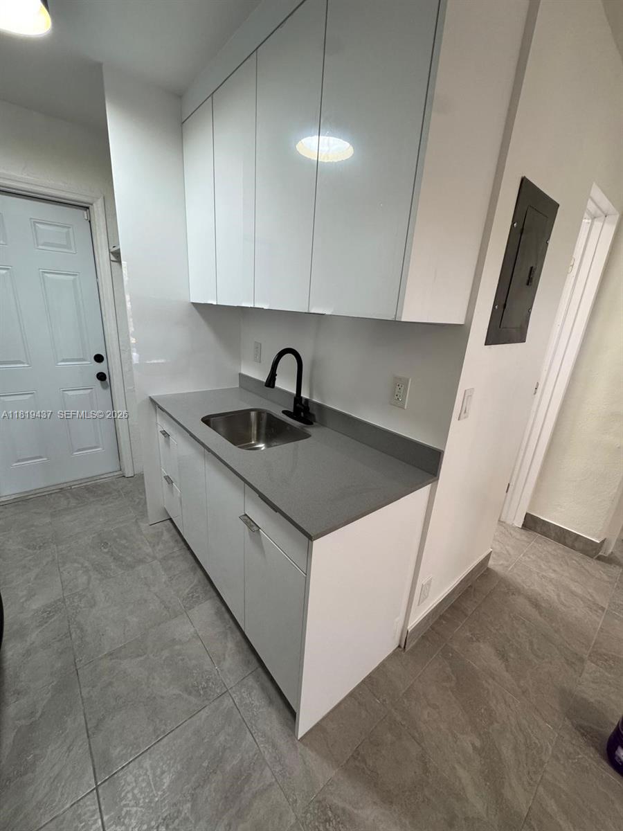 DORSEY PARK THIRD ADD - Residential Income